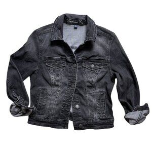 AE Distressed Stretch Black Denim Jacket for Fall Size M